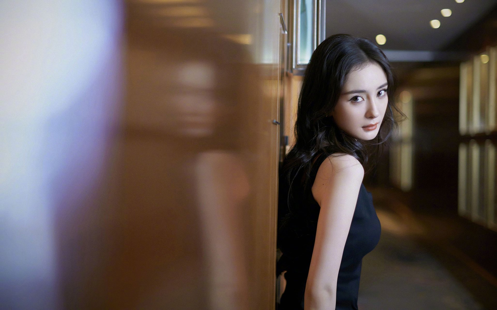 _森林跑：在绿意中迎接运动新风暴_，森林奔跑
