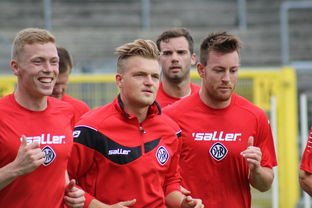 FIFA Club World Cup-英超球队采用战术语义图谱进行全队比赛前同步培训，英超口号