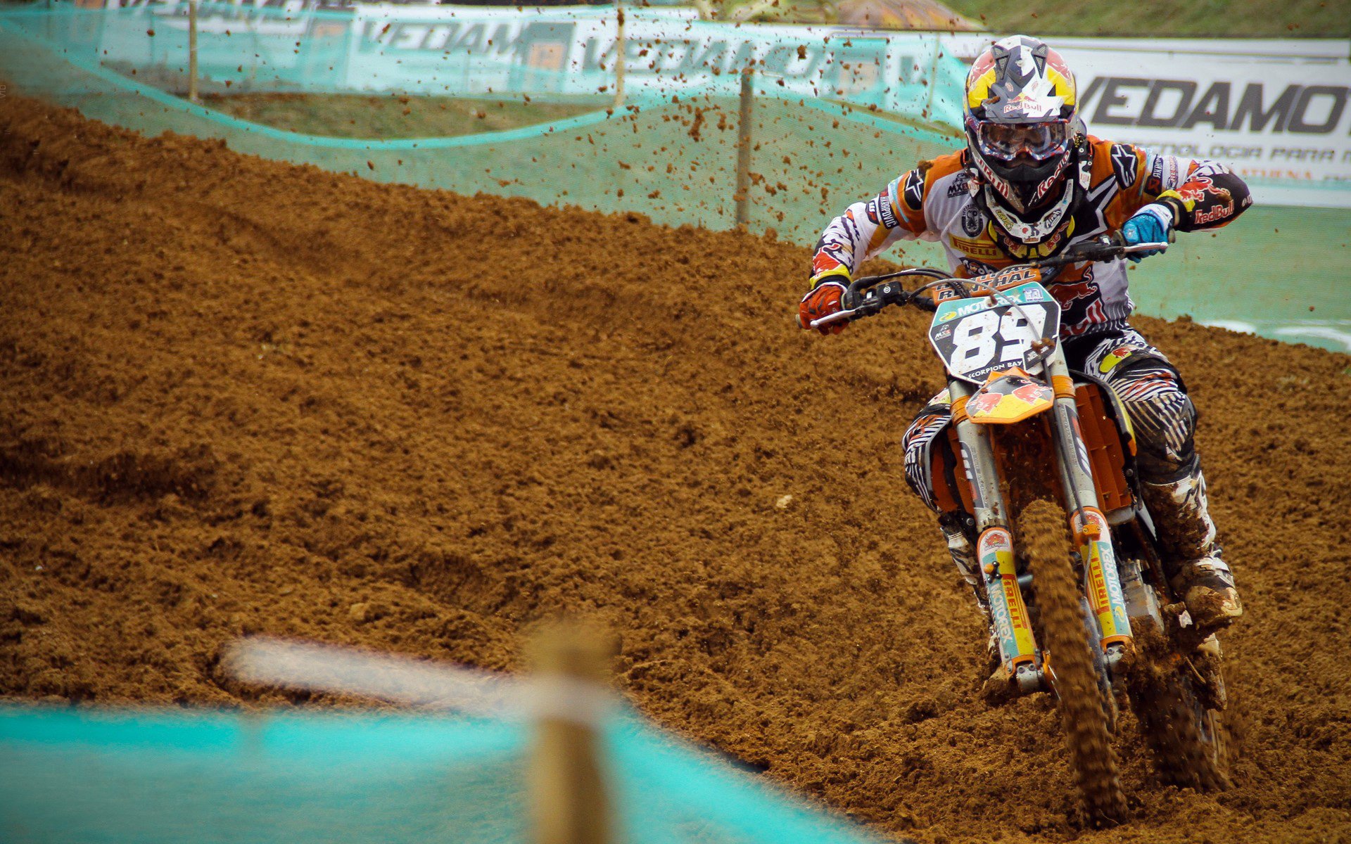 -“高新体育中心网球赛：无数精彩回合点燃赛场”