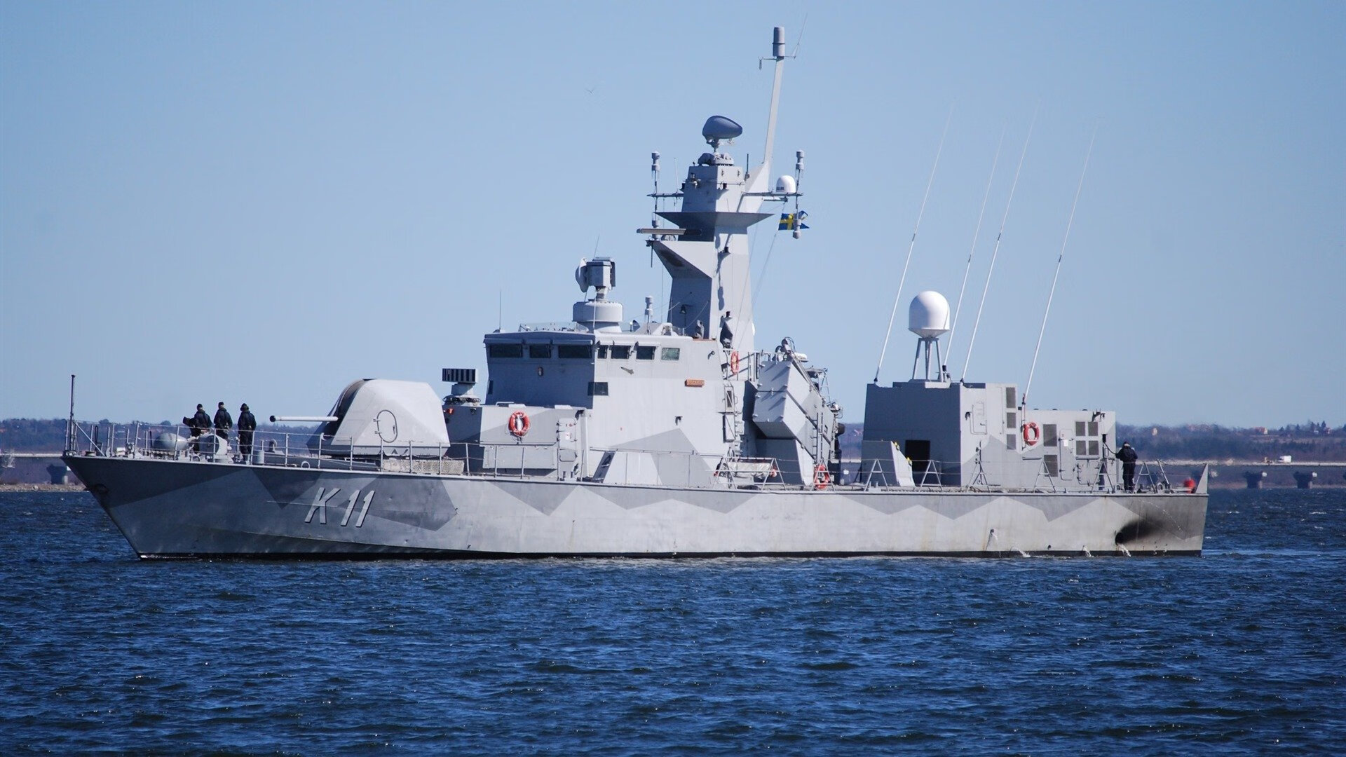 “高新体育中心网球赛：无数精彩回合点燃赛场”