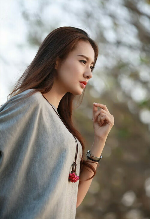 后腰横移覆盖范围是否成为新一代战术核心评判，腰部后倾